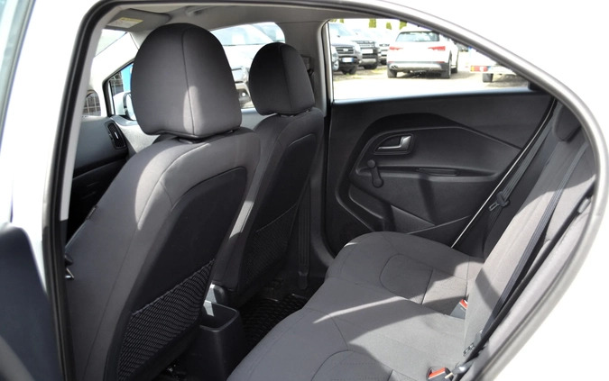 Kia Rio cena 28900 przebieg: 171000, rok produkcji 2014 z Chorzów małe 137